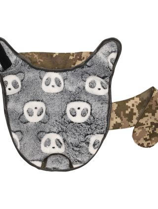 Tentokrát zdravíme přímo z Václaváku. Pejsek má na sobě nepromokavý obleček Pixel a zespodu je krásně plyšový a příjemný,...